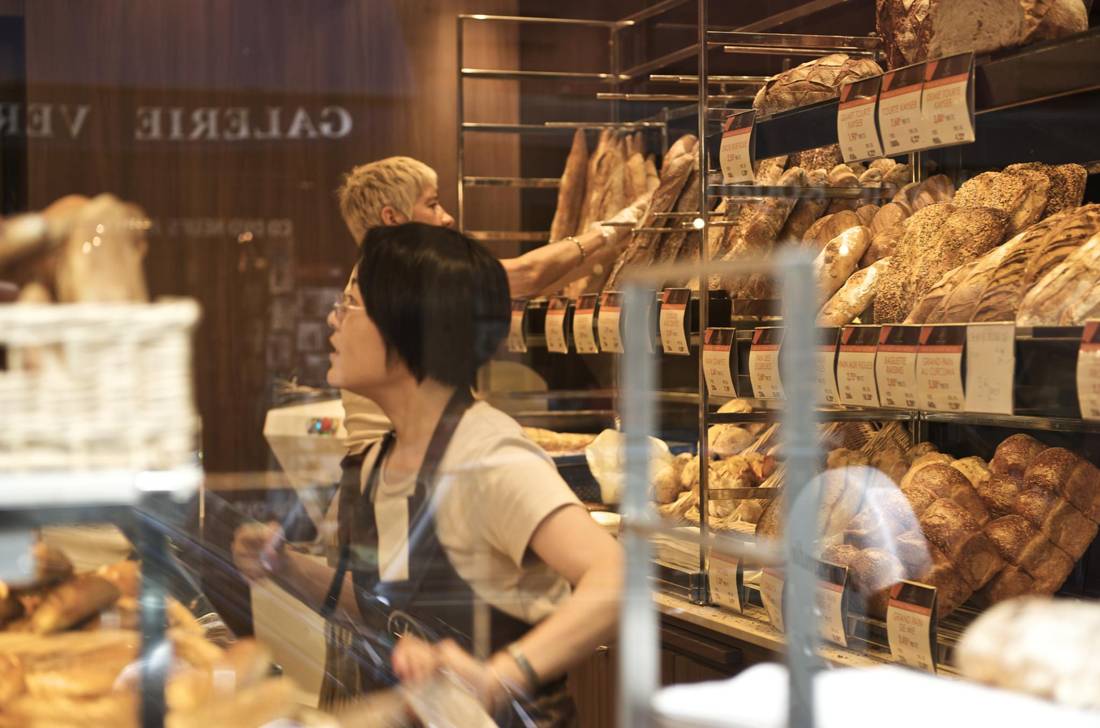 Food Sales Assistant (Unspecified), at work